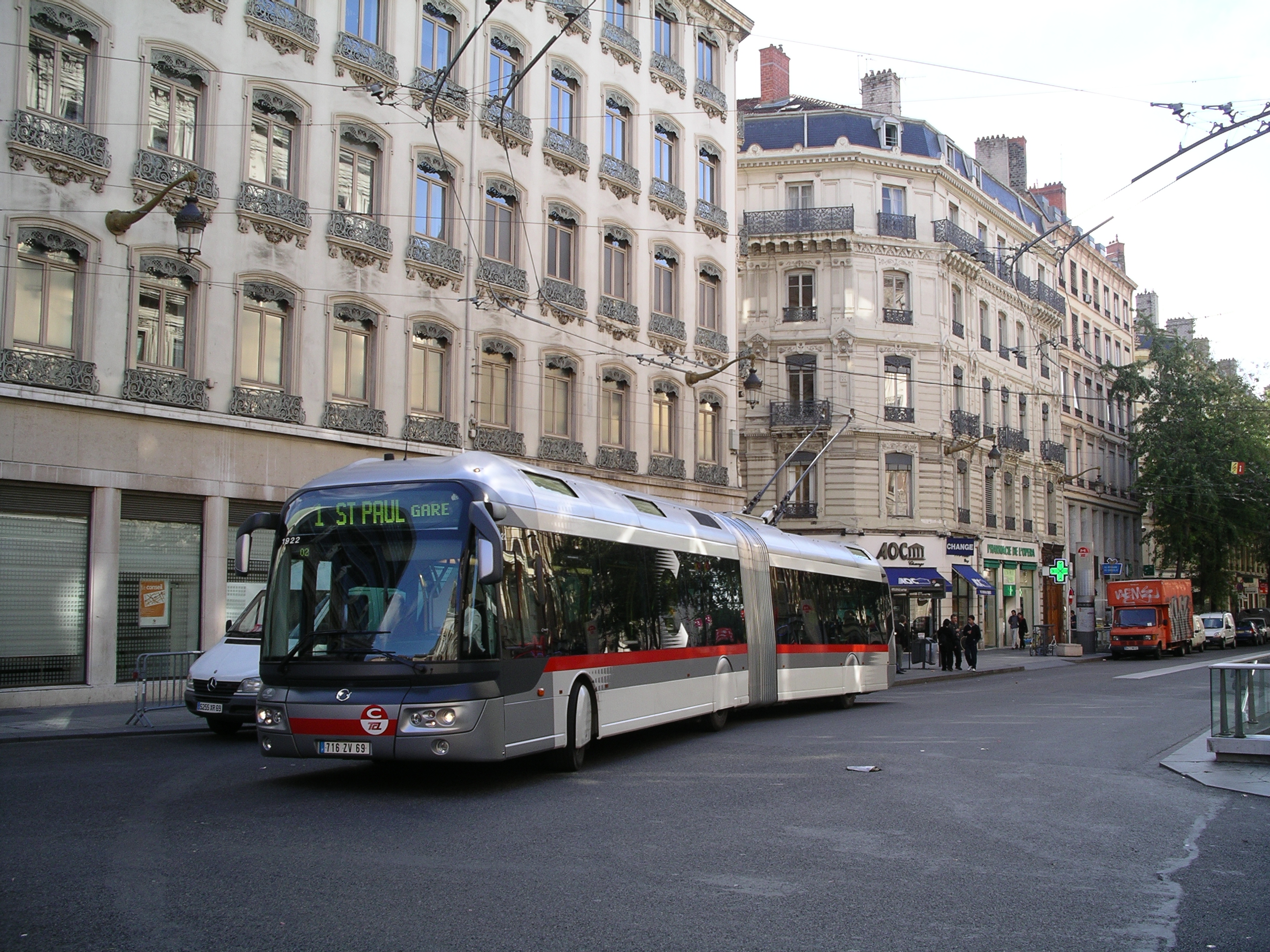 Lyon Trolleybus in Sept 2004