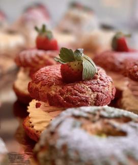 red patisserie
