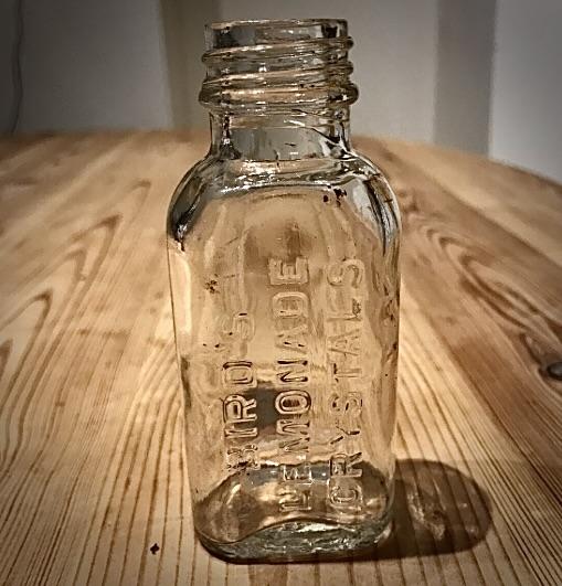 VICTORIAN LEMONADE BOTTLE